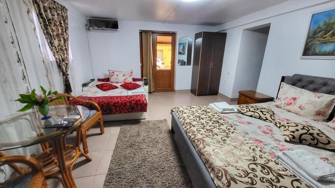 Casa Adi Si Maria Hotel Mahmudia Cameră foto